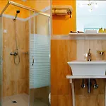 Отель 999 Luxury