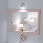 999 Luxury Hotel