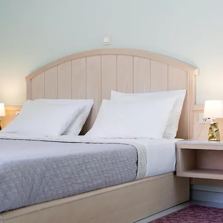 Hotel 999 Luxury