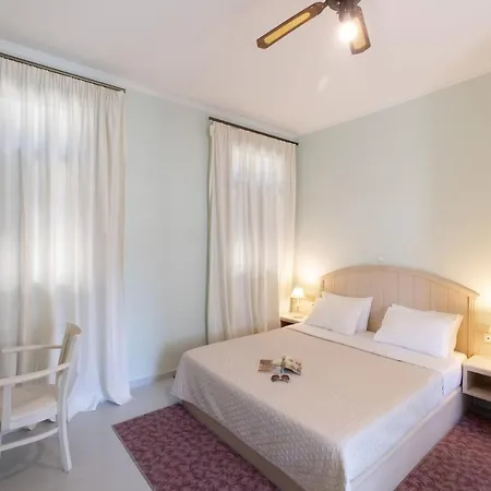 Hotel 999 Luxury