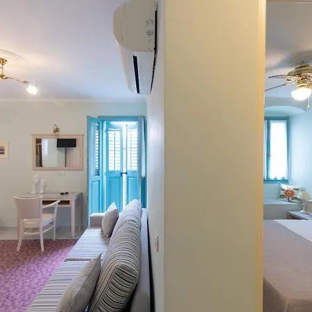 999 Luxury Hotel Nafplio