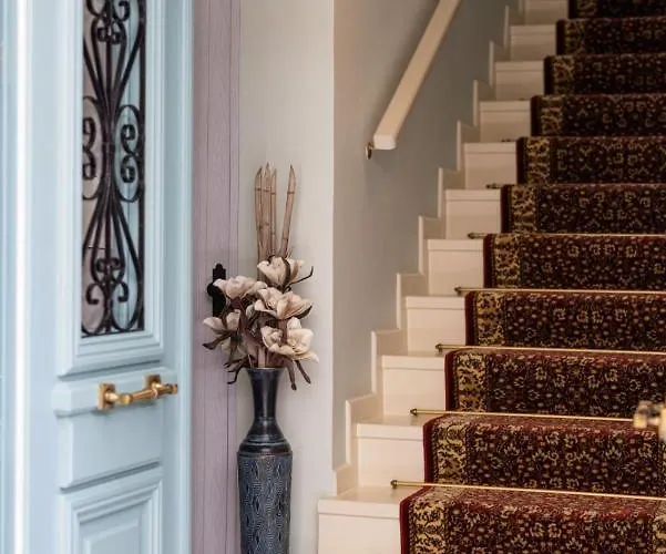 999 Luxury Szálloda 3*