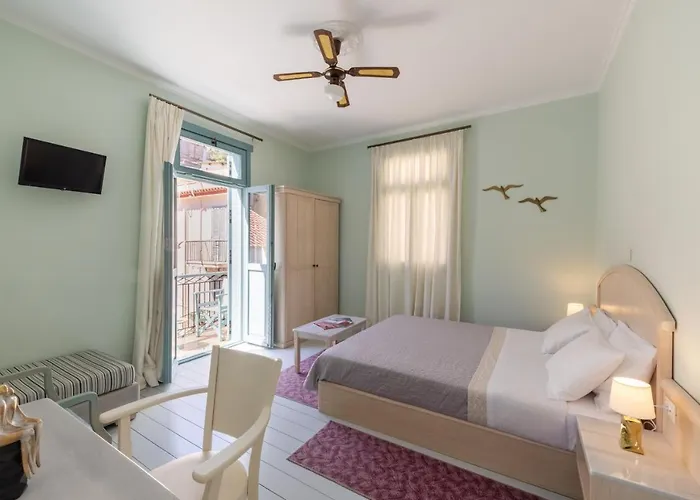 999 Luxury 3* Návplio