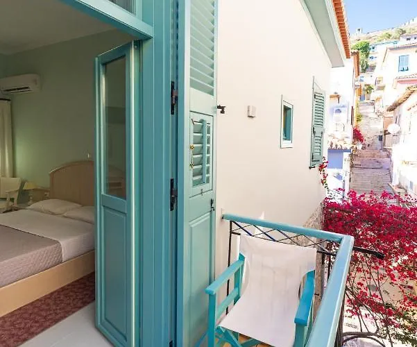 999 Luxury 3* Nafplio