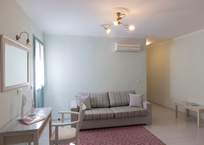 Szálloda 999 Luxury Návplio